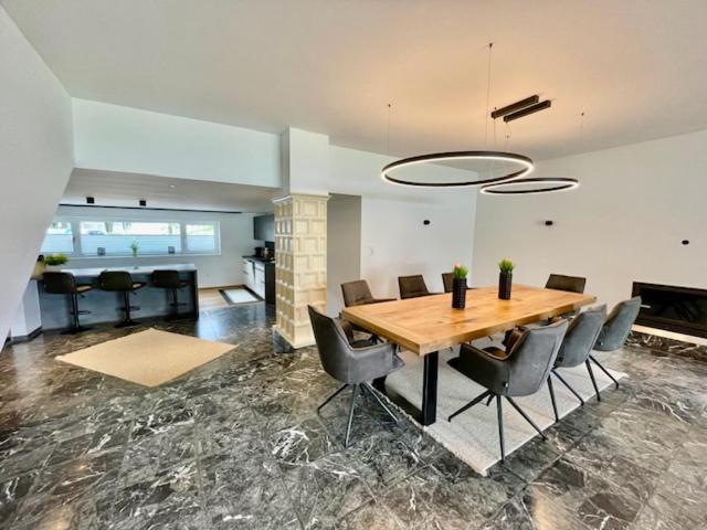 Apartment 58 *